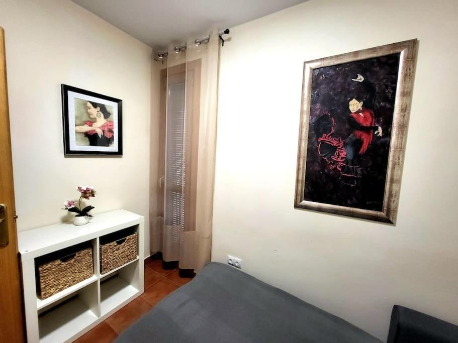 Flamenco, Apartamento Exclusivo De Dos Habitaciones En El Pleno Del Casco Antiguo, Alicante, Playa, Centro Historico, Rambla מראה חיצוני תמונה