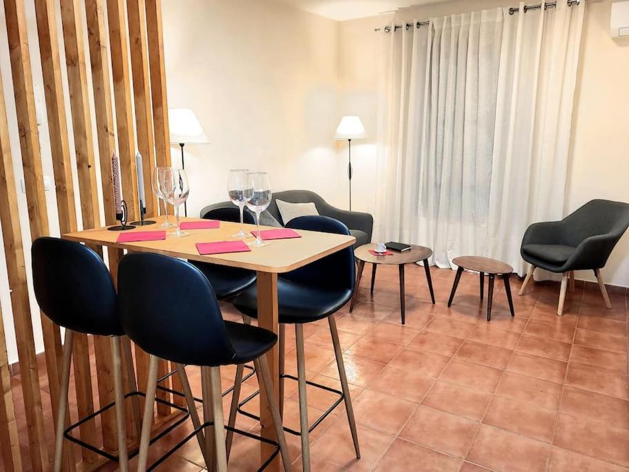 Flamenco, Apartamento Exclusivo De Dos Habitaciones En El Pleno Del Casco Antiguo, Alicante, Playa, Centro Historico, Rambla מראה חיצוני תמונה